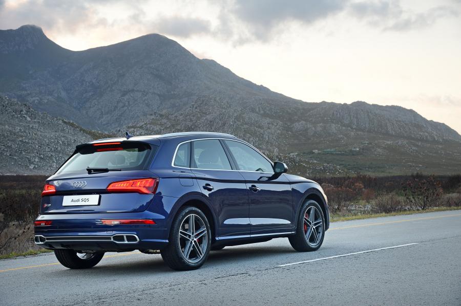  Audi SQ5 3.0 TFSI 2017 года  (ZA) (фото 27 из 27)